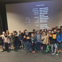 Dzieci w kinie Planeta w Brzesku